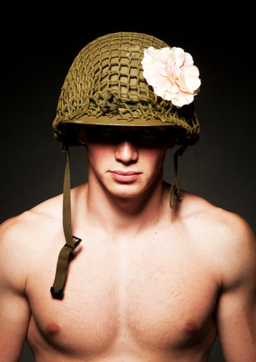 amanthing:  Visit amanthing Hunk Edition Blog