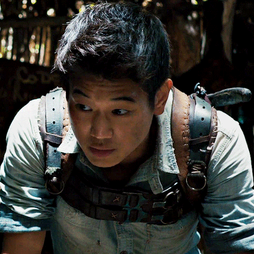 jackarthurdavenport:KI HONG LEE as MINHOTHE MAZE RUNNER (2014) dir. Wes Ball