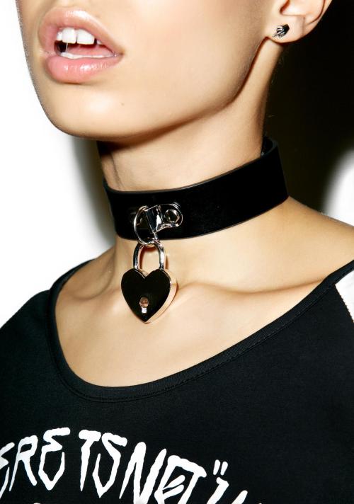 hexlibrisofficial: Killstar Emily Heart-Locket Choker | $32.00 Lock that S#*t and throw away the key