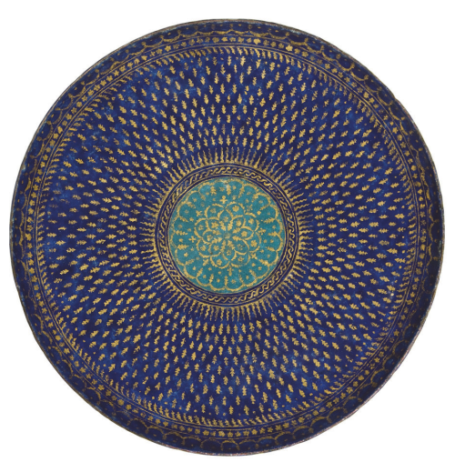 desimonewayland:Large footed ceramic plate painted in enamels and gold, Venice circa 1500  From the 