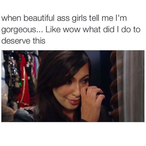 feeblyy:ambitiousfashionstudent:When my friends give me a compliment@luminouso this is how i feel wh