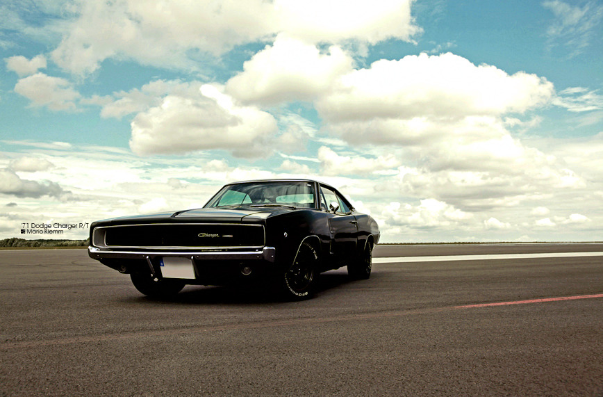 girls-n-cars:   &gt; &gt; girls-n-cars &lt; &lt;  