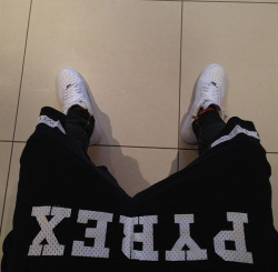 virgilabloh:  The rare black shorts. 