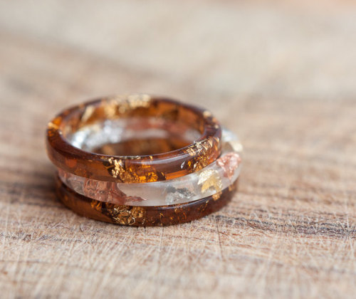 billclintonssaxophone:  sosuperawesome:  Resin stacking rings by daimblond  duuuudde