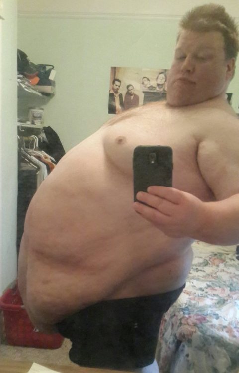 Never seen such a cascade of belly before. And asymmetry does have it’s own unique beauty.