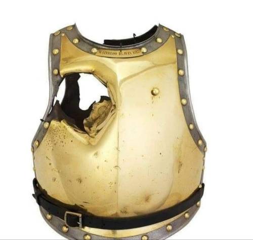  The armor of a 19-year-old Antonie Fraveau, a French soldier who died in the battle of Waterloo in 