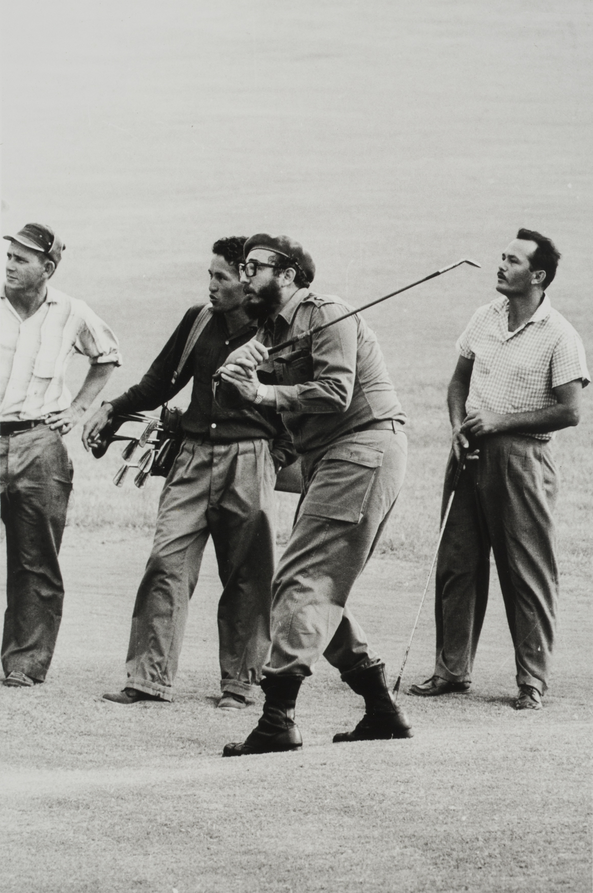twixnmix:     Fidel Castro, Che Guevara and     Antonio Núñez Jiménez       playing
