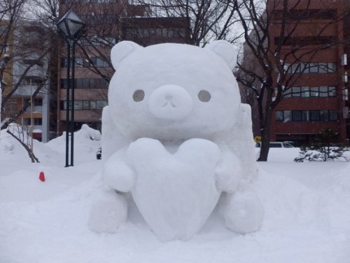 shiika:Rilakkuma snow sculpture ♡