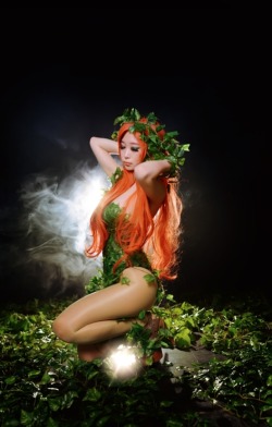  Poison Ivy (Batman) 