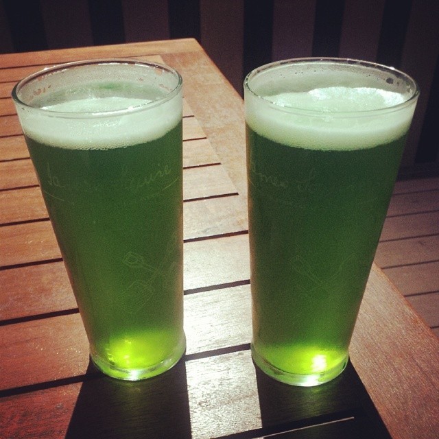 instagram:   Celebrating St. Patrick’s Day Across the World To view more photos