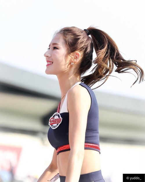 박기량 (Park Ki Ryang) Lotte Cheerleader.