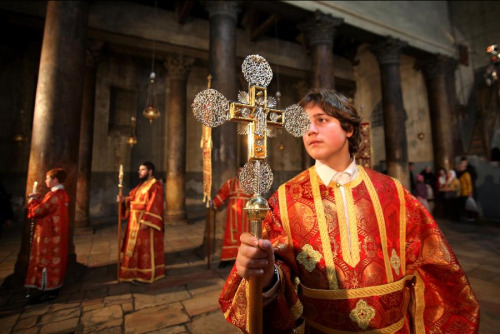 globalchristendom:Greek Orthodox altar boys in a Christmas procession at the Church of the Nativity 