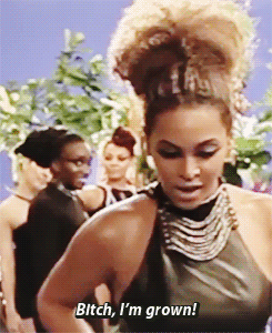 chillingwithblueivy:  On the set of Grown Woman 