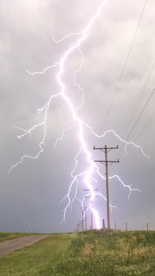 mrtwisterchaser:    “Lightning Rocks Oklahoma”