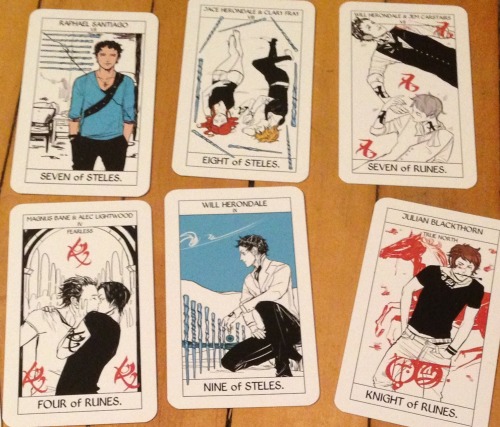 cassandraclare: Will the deck of tarot cards you and Cassandra Jean are working on include the flowe