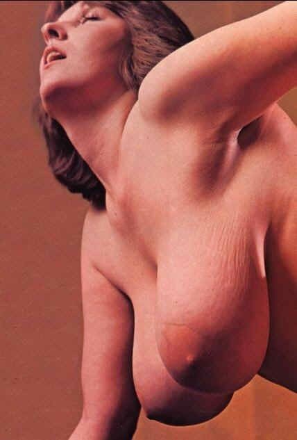 http://slimewalksextraroom.tumblr.com/post/153577789129