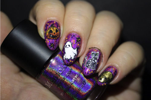 Day 4 of the 13 Days of Halloween: Mixed reverse stamping using one of MoYou London’s new Halloween 