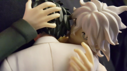 so this それは違うよwhisper apparently STRAIGHT UP HAPPENS in the sdr2 stage play and i’m gonna buy the bl