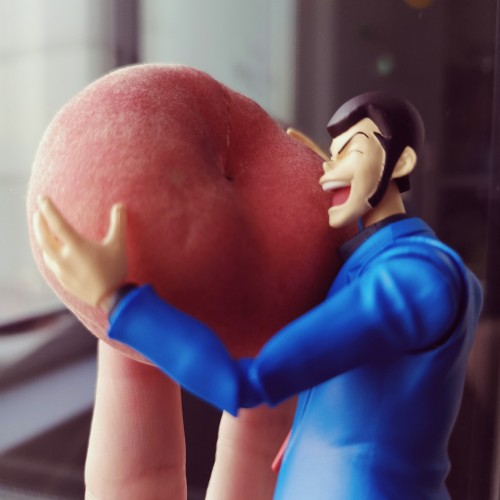 Lupine, Peaches And Other Soft And Awesome Parts Of The Female Body