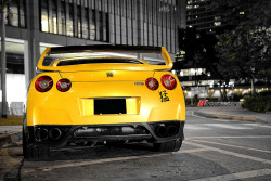 automotivated:  R35 (by DT PHOTOGRAPHY (kkifis))