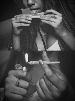 Vino, sexo, marihuana. ♛