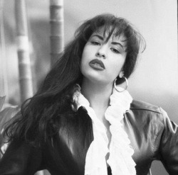 n-l-m:  (April 16, 1971 - March 31, 1995) Love &amp; miss you Selena Quintanilla. You are an inspiration to so many. ❥