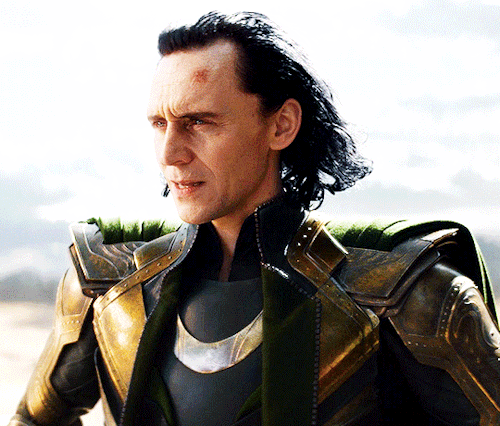 luke-skywalker: Loki smiling in Glorious Purpose