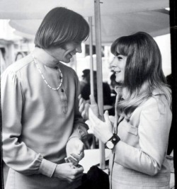 cripplecreektork:“I had many interviews with the affable and sincere young Peter Tork (five years my senior), who was the bass player for the TV pop group, The Monkees. And in every one he would respectfully answer my questions, sign his autograph a