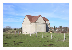 jasonguilbeau: Strange house - Bourgogne - France