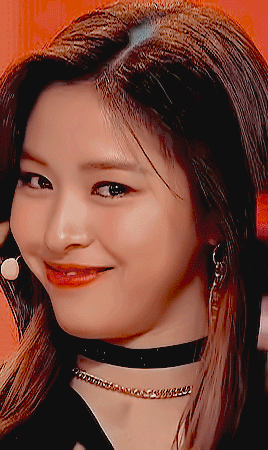 itzyys: 190220 Show Champion ⇢ ryujin