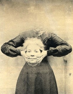 Headless portrait, 1800’s.