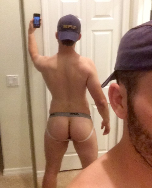 lostmygymshirtagain:  Because it’s a jockstrap kind of night…