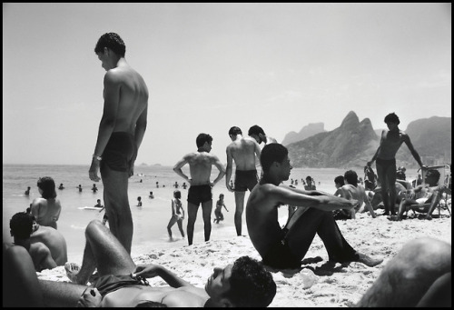 one-photo-day:Rio de Janeiro, 1984, by Elliott Erwitt.