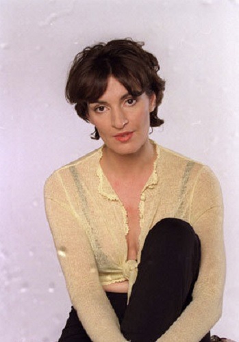 Happy 53rd birthday actress Daniela Nardini born 26 April 1968 in Largs. Nardini was educated at Largs Academy school, 