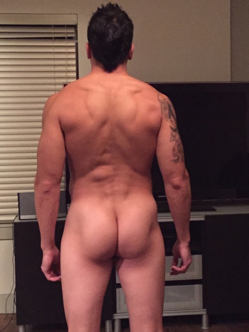 yesbonermoaner: Oscar Ramos exposed instgram name s_c_coach_ramos