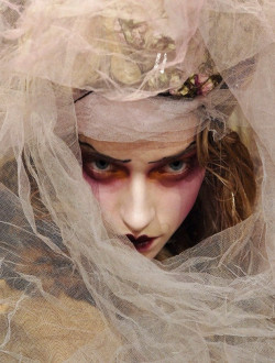 lamorbidezza:  Marcelina Sowa at John Galliano