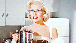 vintagegal:  Happy Birthday Marilyn Monroe adult photos