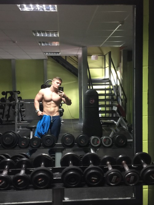 hellomasterjason:  Hey faggot, if you got hard by watching this photo, leave your info in comments so i can charge you for that