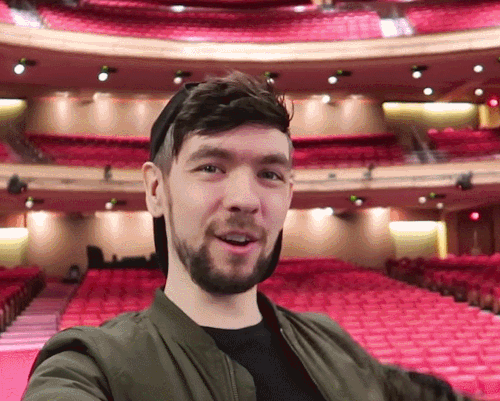 clareodonnell - Some Gifs from the Tour Vlog videos