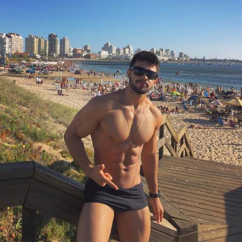 lumbrjax:  Instagram user @jeffferreira22 http://ift.tt/1noW5gc 