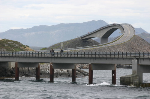 sixpenceee:  The Atlantic Ocean Road is a 8.3-kilometer long section of County Road 64 that runs through an archipelago in Romsdal, Norway. 