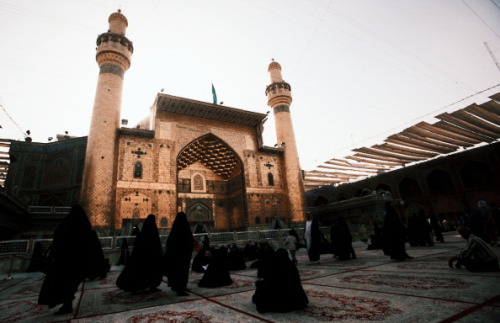 Shrine of Imam Ali. Najaf, Iraq, 2013.© ALI AL-SAADI