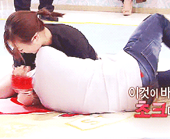 baekhyu-n:  baekhyun bravely step forward to try because he had learnt hapkido when