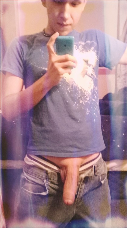 kissezncumshotz:XoxO, Kissez&amp;Cumshotz ;) kissezncumshotz.tumblr.com