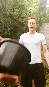 cvlwr:  (Some of the) MCU cast take on the Ice Bucket Challenge for ALS. 
