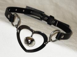 sadkoneko:  thespikedcat:  Beloved Kitten Bell collar (vegan) by NecroLeather  *loud coughing* 