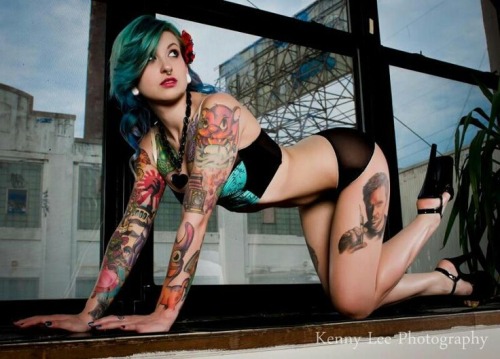 ilovetattoogirls adult photos