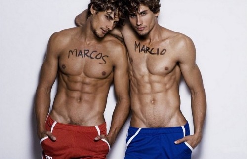 fuckyeahhugepenis:  THESE TWO BOYS ARE JUST PERFECT! *Patriota Twins  Twins *.*