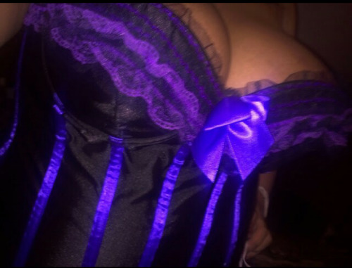 XXX haitiancreme:  My purple corset   Sexy photo