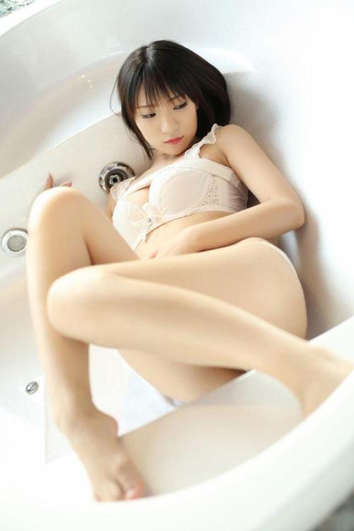 xizi199108: 美女玉乳，极品嫩模，全国可空降 接待微信(WeChat)：yue325828